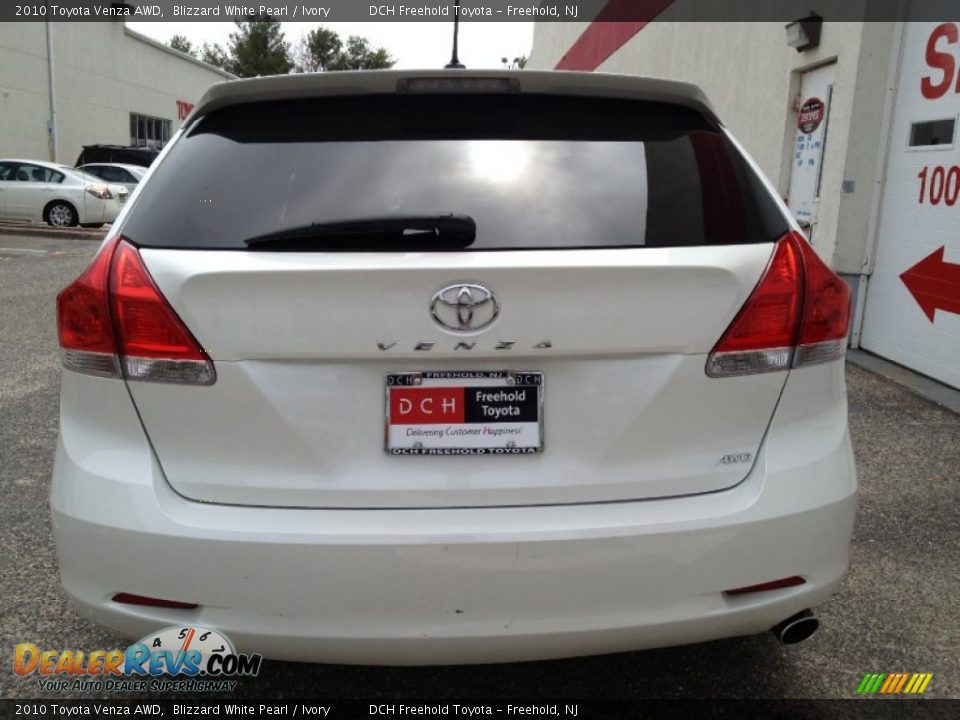 2010 Toyota Venza AWD Blizzard White Pearl / Ivory Photo #5