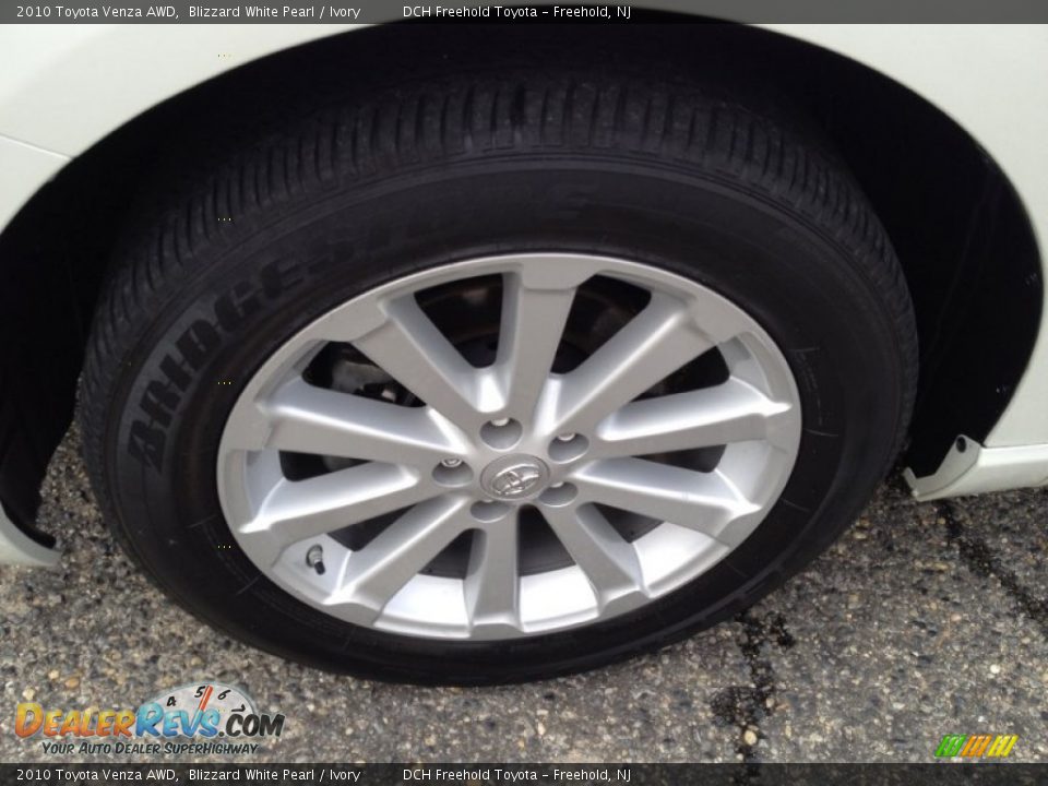 2010 Toyota Venza AWD Blizzard White Pearl / Ivory Photo #8