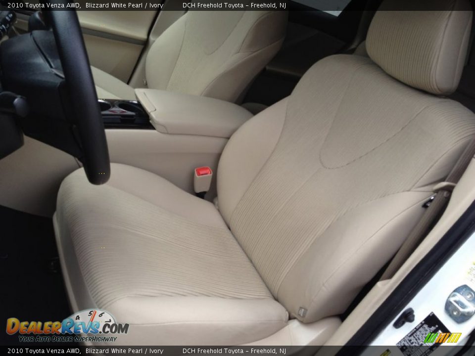 2010 Toyota Venza AWD Blizzard White Pearl / Ivory Photo #15