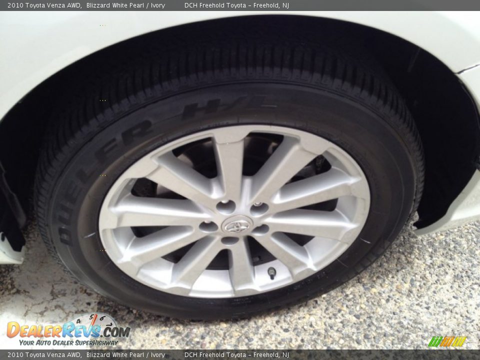 2010 Toyota Venza AWD Blizzard White Pearl / Ivory Photo #28
