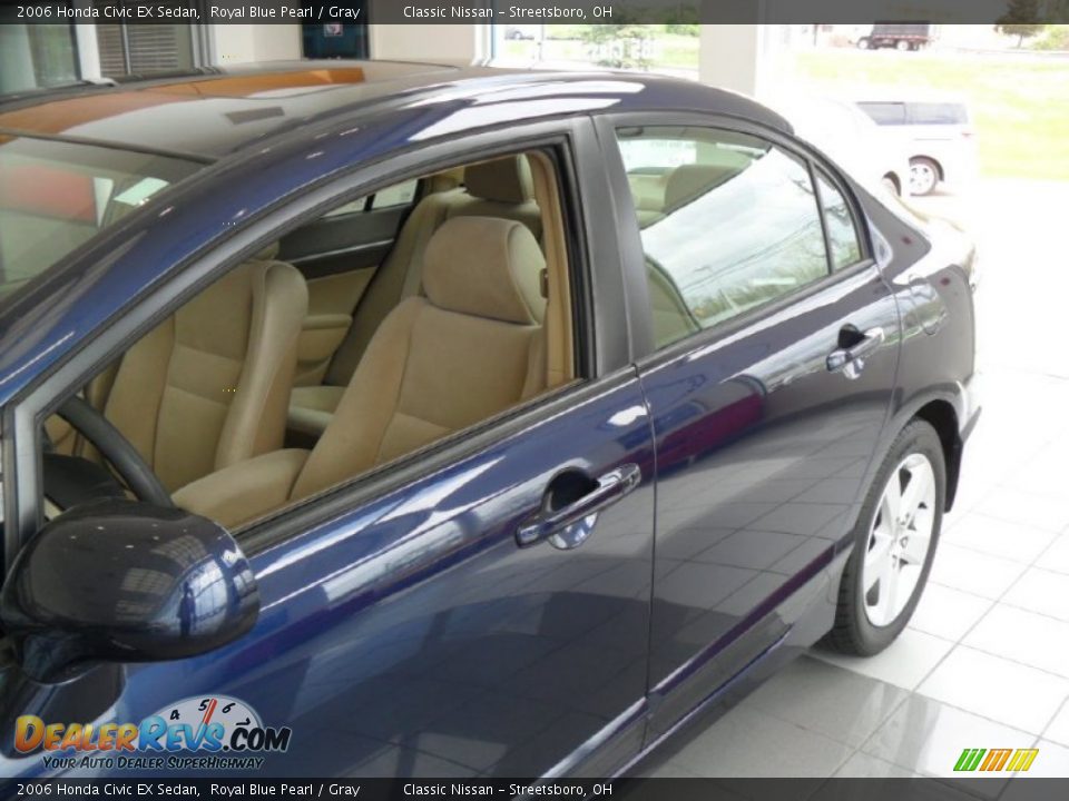 2006 Honda Civic EX Sedan Royal Blue Pearl / Gray Photo #8