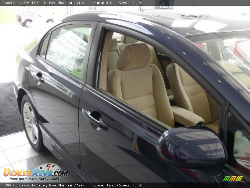 2006 Honda Civic EX Sedan Royal Blue Pearl / Gray Photo #11