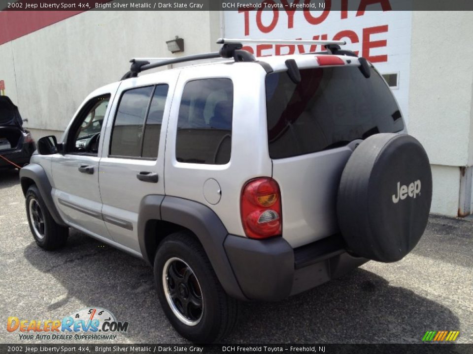 2002 Jeep Liberty Sport 4x4 Bright Silver Metallic / Dark Slate Gray Photo #4