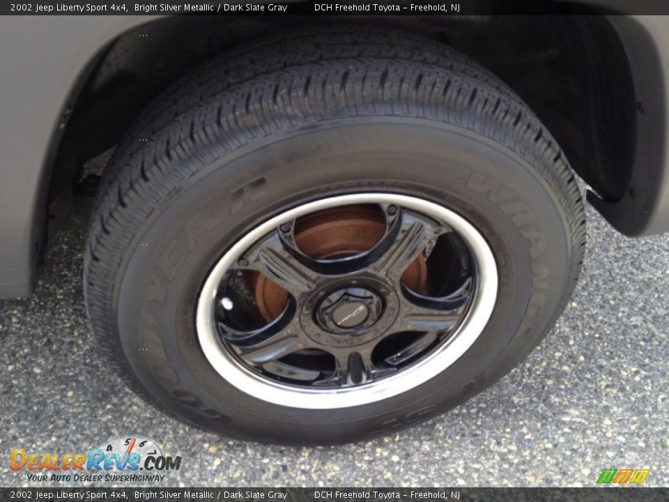 2002 Jeep Liberty Sport 4x4 Bright Silver Metallic / Dark Slate Gray Photo #7