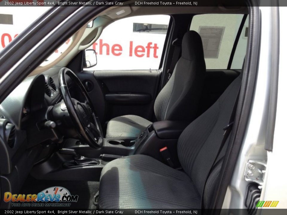 2002 Jeep Liberty Sport 4x4 Bright Silver Metallic / Dark Slate Gray Photo #14