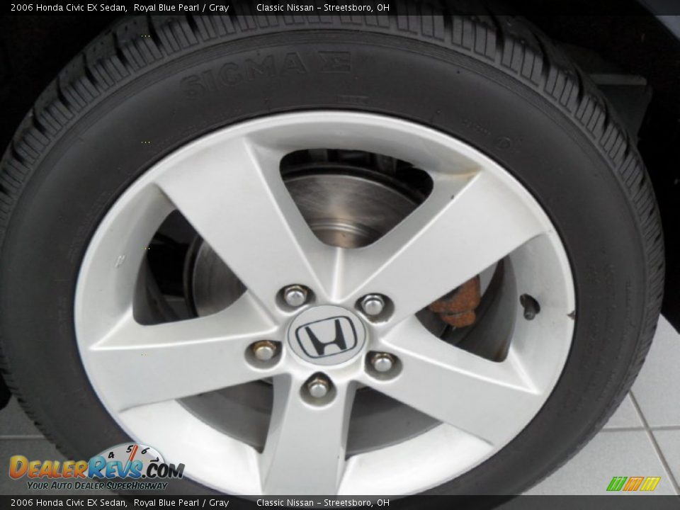 2006 Honda Civic EX Sedan Royal Blue Pearl / Gray Photo #33