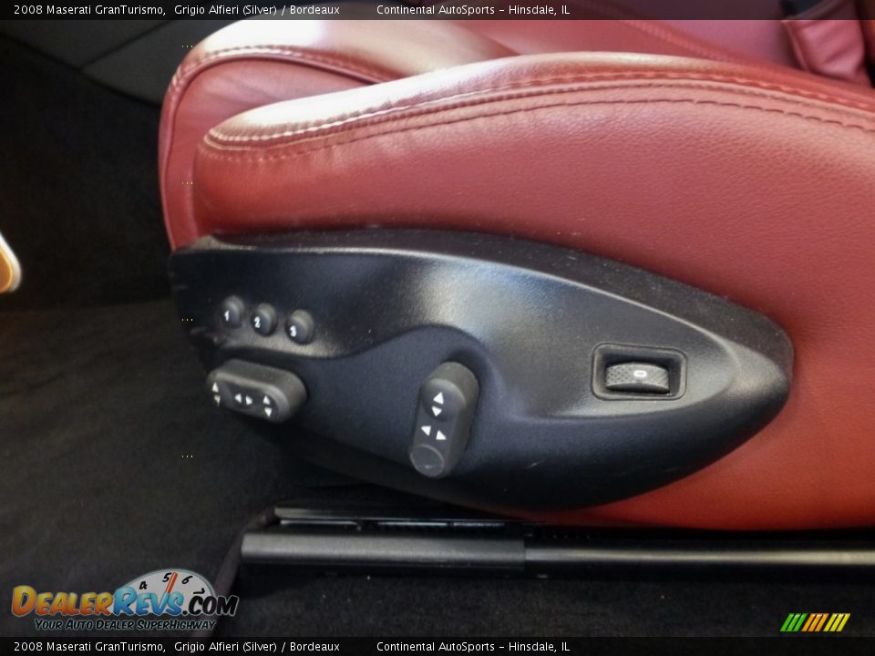 Front Seat of 2008 Maserati GranTurismo  Photo #15