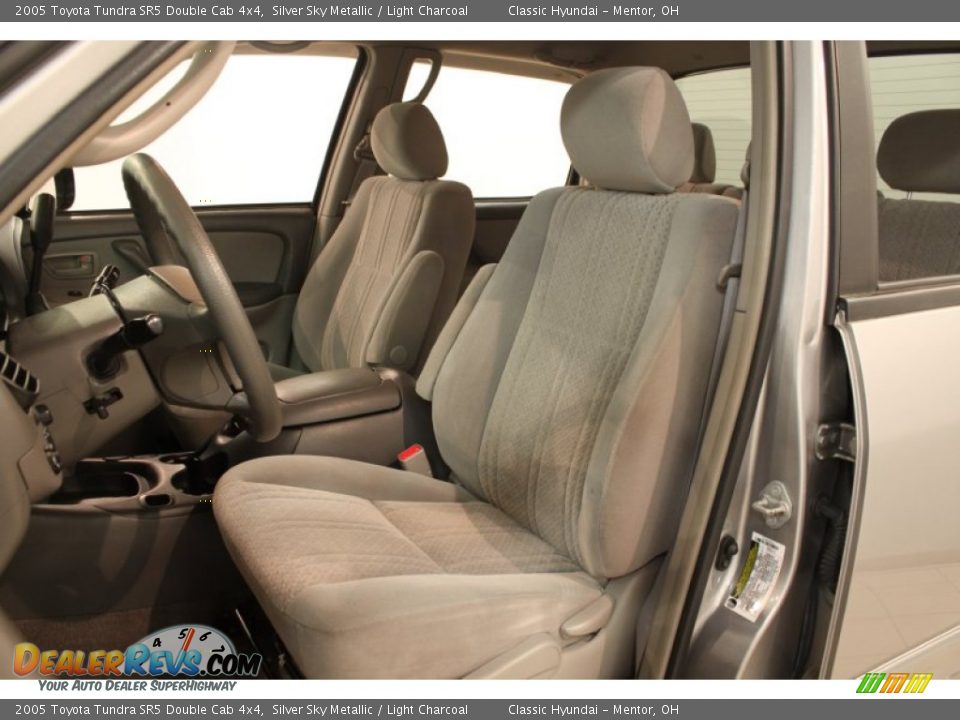 2005 Toyota Tundra SR5 Double Cab 4x4 Silver Sky Metallic / Light Charcoal Photo #5