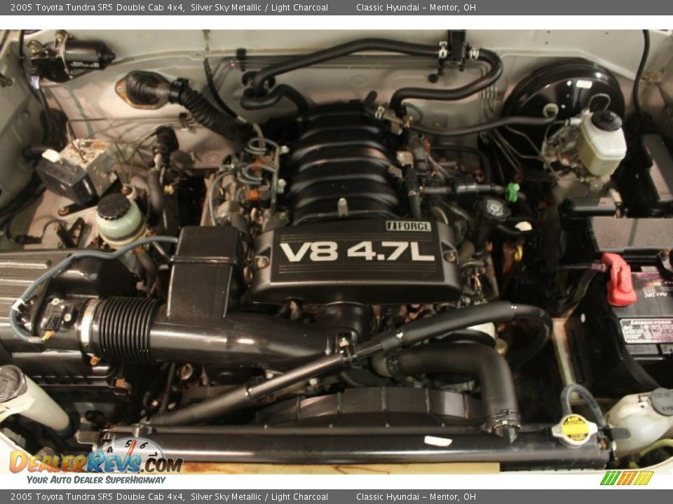 2005 Toyota Tundra SR5 Double Cab 4x4 Silver Sky Metallic / Light Charcoal Photo #13