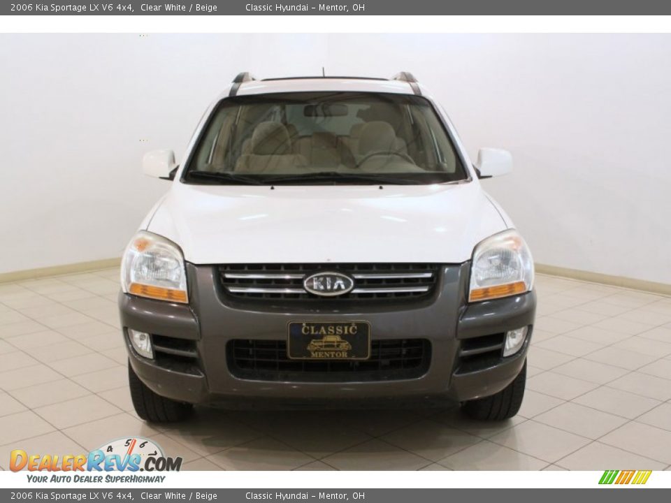 2006 Kia Sportage LX V6 4x4 Clear White / Beige Photo #2
