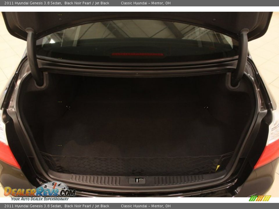 2011 Hyundai Genesis 3.8 Sedan Black Noir Pearl / Jet Black Photo #14