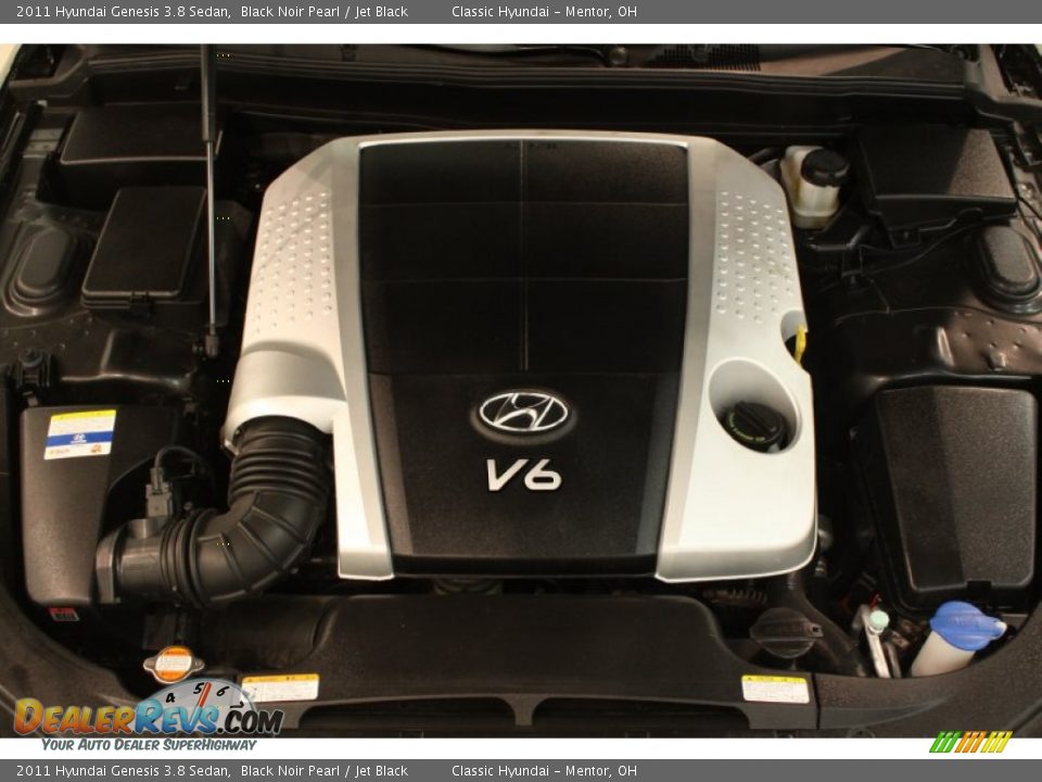 2011 Hyundai Genesis 3.8 Sedan Black Noir Pearl / Jet Black Photo #15
