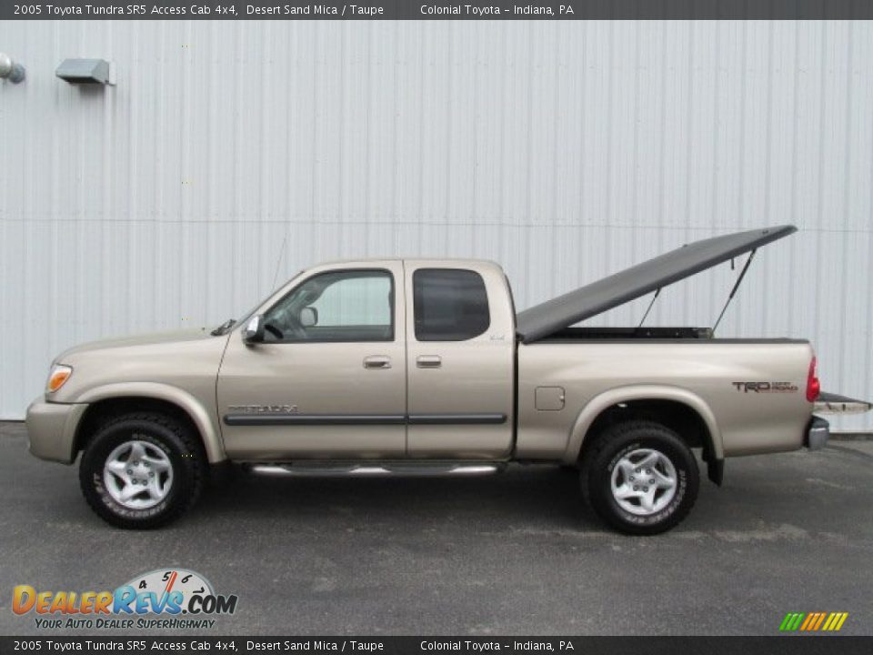 2005 Toyota Tundra SR5 Access Cab 4x4 Desert Sand Mica / Taupe Photo #3