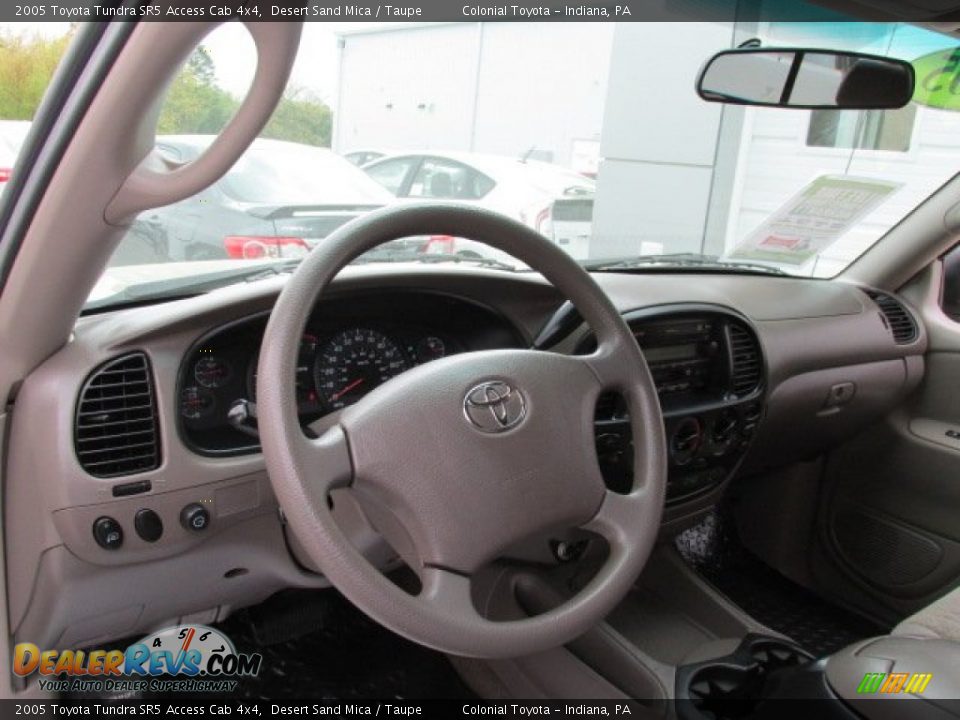 2005 Toyota Tundra SR5 Access Cab 4x4 Desert Sand Mica / Taupe Photo #14