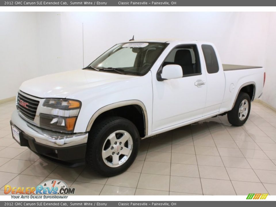 Front 3/4 View of 2012 GMC Canyon SLE Extended Cab Photo #3
