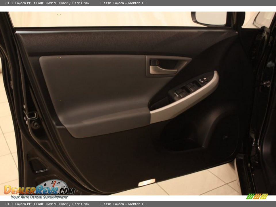 2013 Toyota Prius Four Hybrid Black / Dark Gray Photo #4