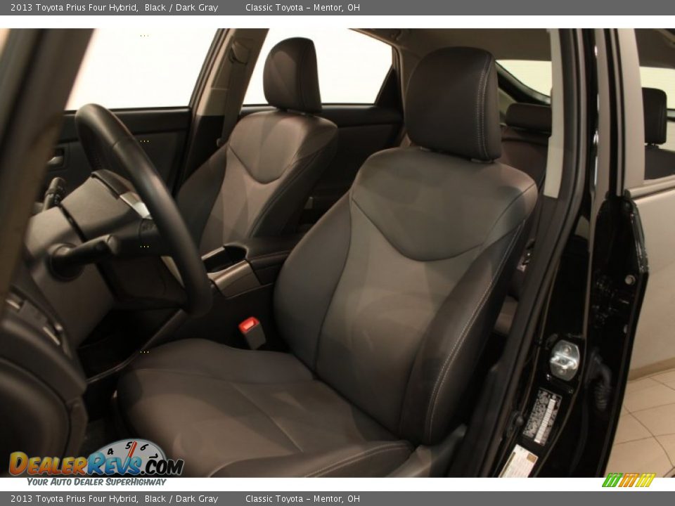 2013 Toyota Prius Four Hybrid Black / Dark Gray Photo #5