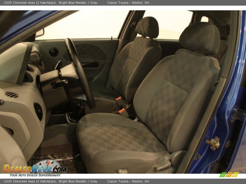 Front Seat of 2005 Chevrolet Aveo LS Hatchback Photo #5