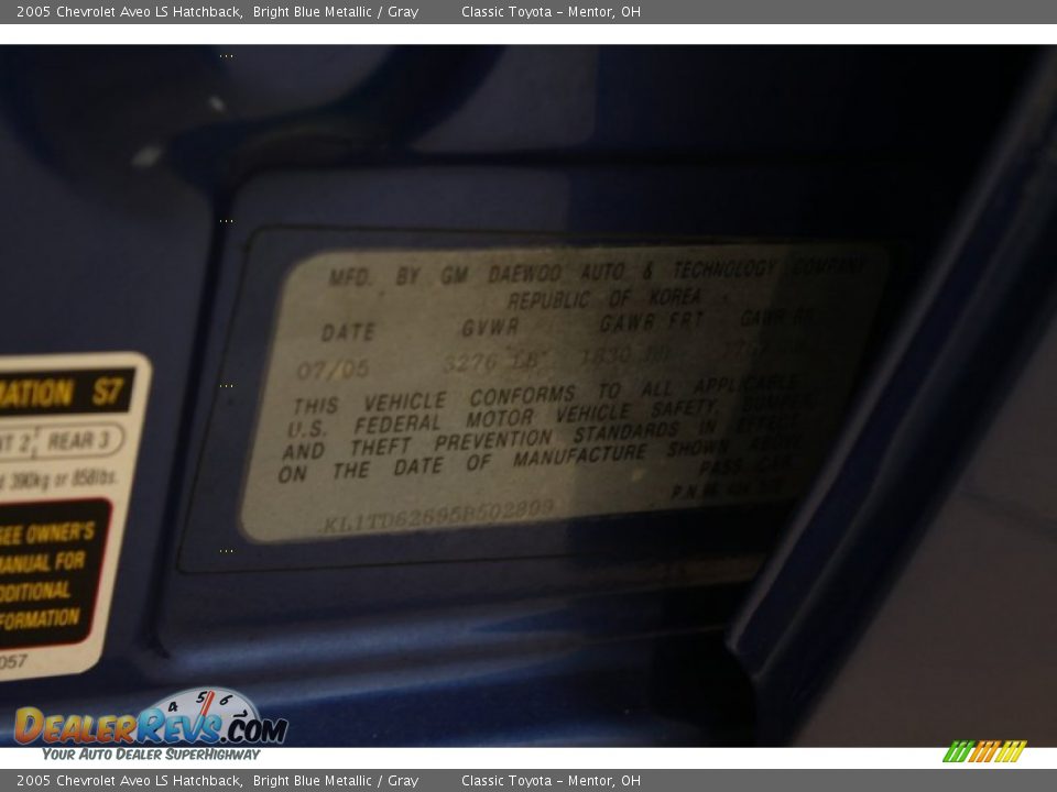 2005 Chevrolet Aveo LS Hatchback Bright Blue Metallic / Gray Photo #17