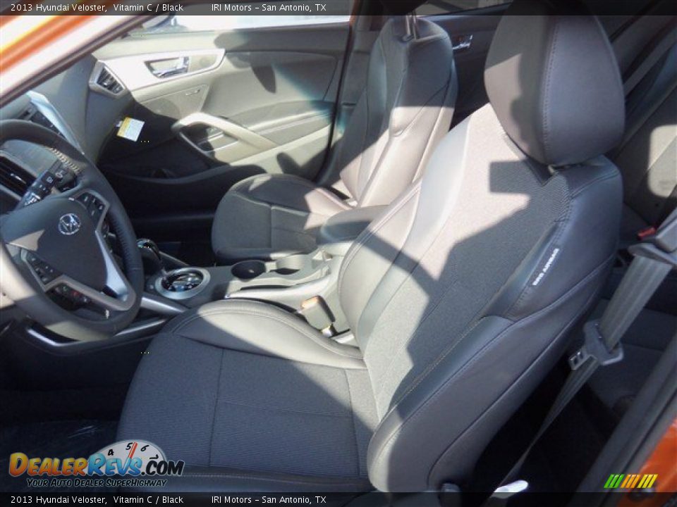 2013 Hyundai Veloster Vitamin C / Black Photo #10