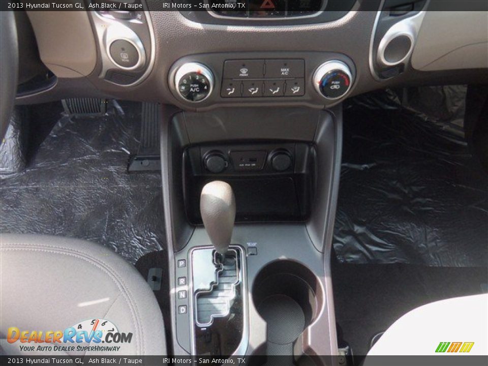 2013 Hyundai Tucson GL Ash Black / Taupe Photo #16