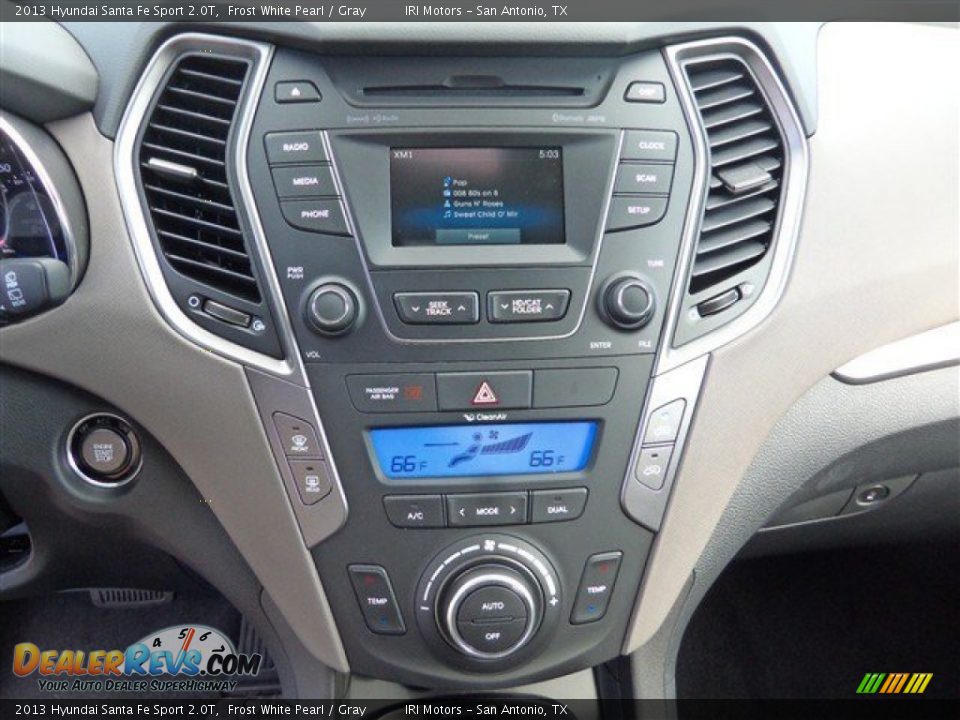 2013 Hyundai Santa Fe Sport 2.0T Frost White Pearl / Gray Photo #15