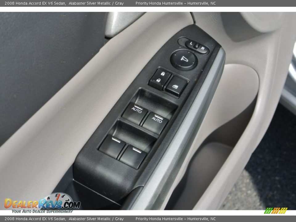 2008 Honda Accord EX V6 Sedan Alabaster Silver Metallic / Gray Photo #11