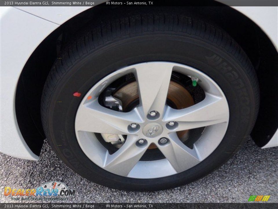 2013 Hyundai Elantra GLS Shimmering White / Beige Photo #3