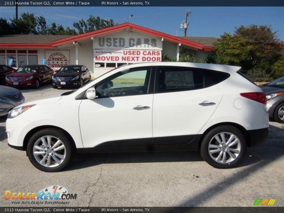 2013 Hyundai Tucson GLS Cotton White / Taupe Photo #6
