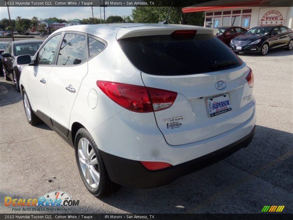 2013 Hyundai Tucson GLS Cotton White / Taupe Photo #7