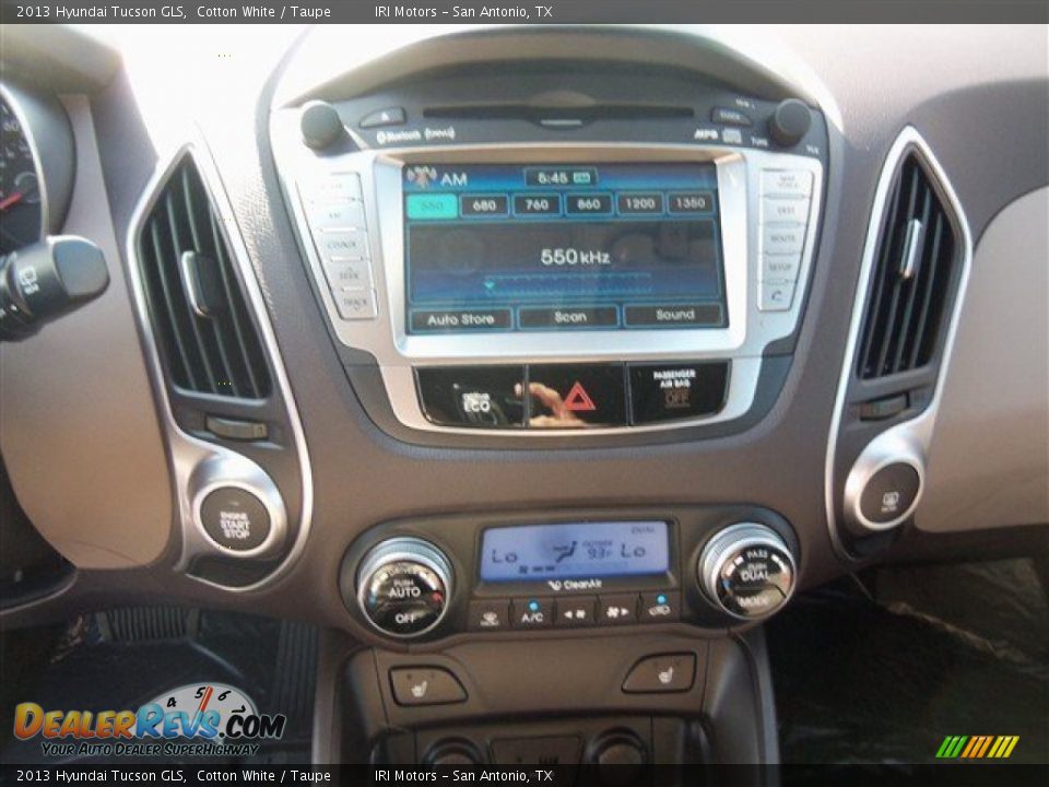 2013 Hyundai Tucson GLS Cotton White / Taupe Photo #17