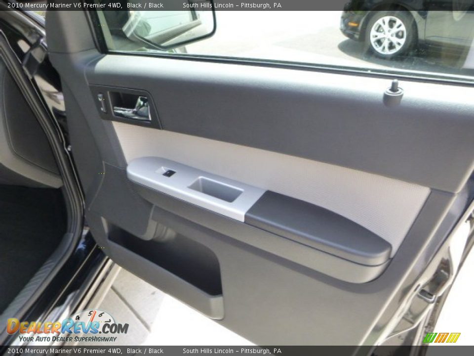 2010 Mercury Mariner V6 Premier 4WD Black / Black Photo #12