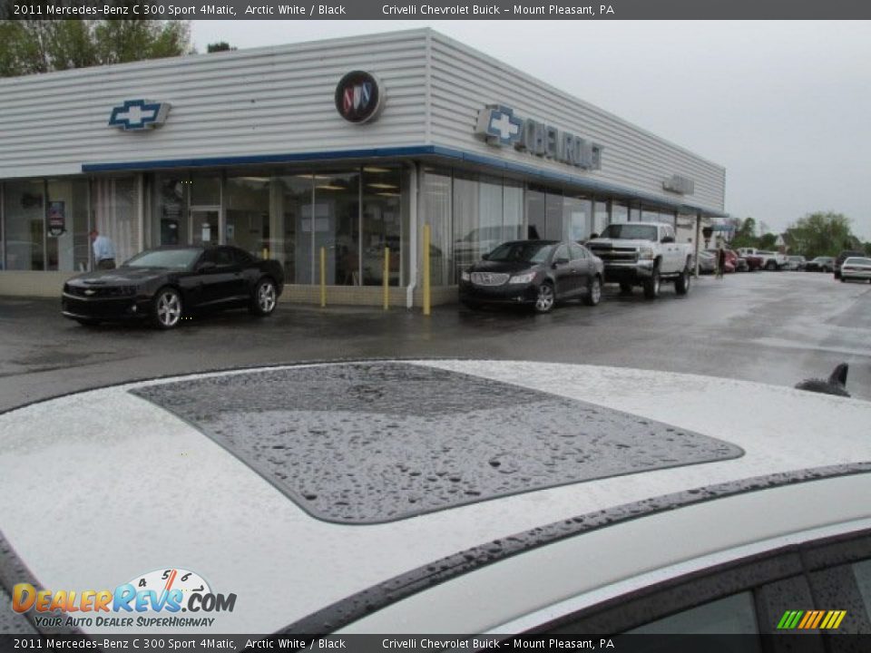 2011 Mercedes-Benz C 300 Sport 4Matic Arctic White / Black Photo #4