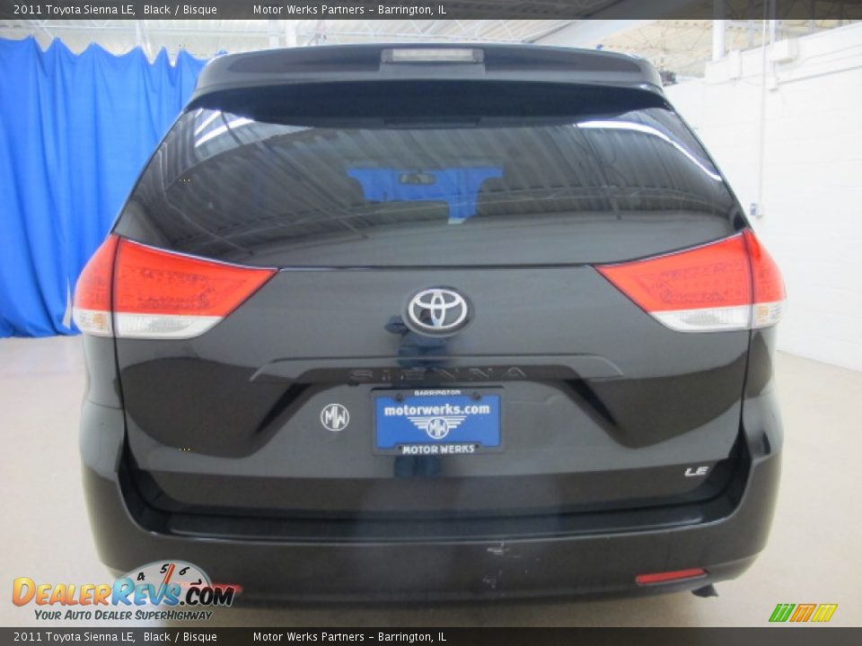 2011 Toyota Sienna LE Black / Bisque Photo #6