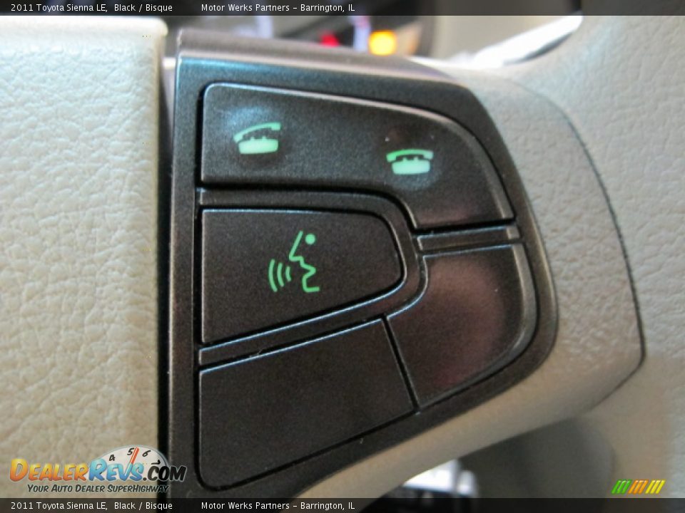 2011 Toyota Sienna LE Black / Bisque Photo #32