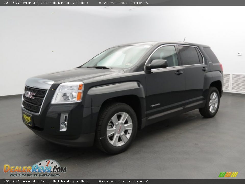 Front 3/4 View of 2013 GMC Terrain SLE Photo #1