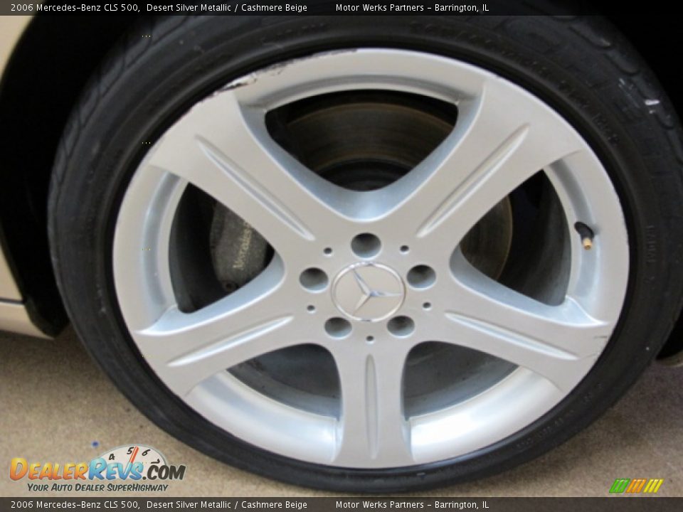 2006 Mercedes-Benz CLS 500 Desert Silver Metallic / Cashmere Beige Photo #12
