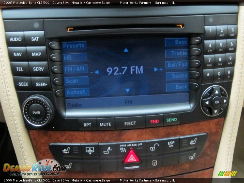 2006 Mercedes-Benz CLS 500 Desert Silver Metallic / Cashmere Beige Photo #28