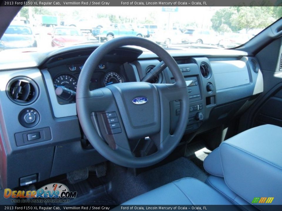 Dashboard of 2013 Ford F150 XL Regular Cab Photo #7