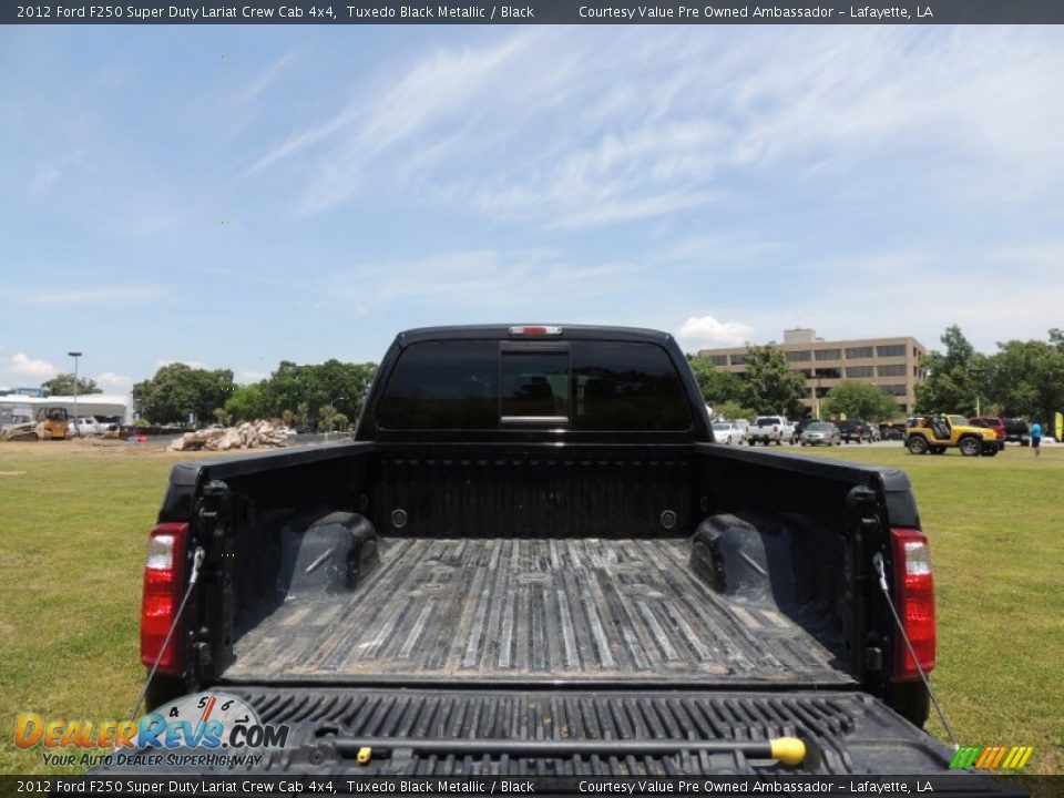 2012 Ford F250 Super Duty Lariat Crew Cab 4x4 Tuxedo Black Metallic / Black Photo #5