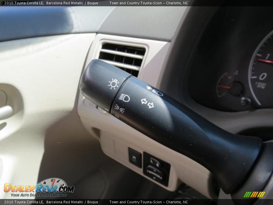 2010 Toyota Corolla LE Barcelona Red Metallic / Bisque Photo #17