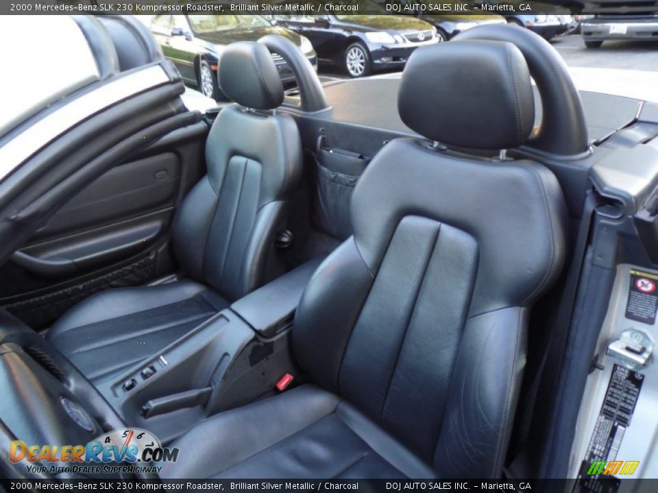 Front Seat of 2000 Mercedes-Benz SLK 230 Kompressor Roadster Photo #32