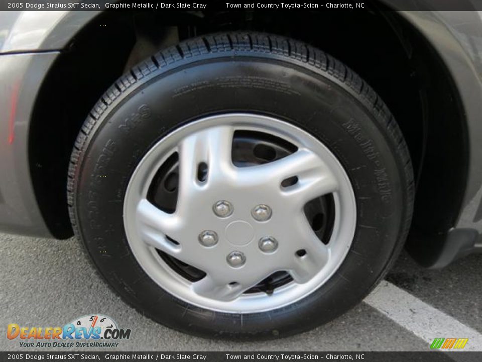 2005 Dodge Stratus SXT Sedan Wheel Photo #4