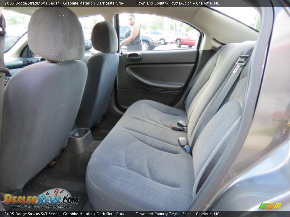 Rear Seat of 2005 Dodge Stratus SXT Sedan Photo #6