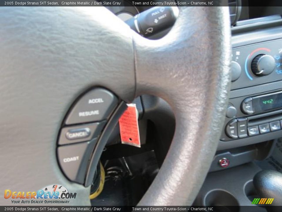 Controls of 2005 Dodge Stratus SXT Sedan Photo #17