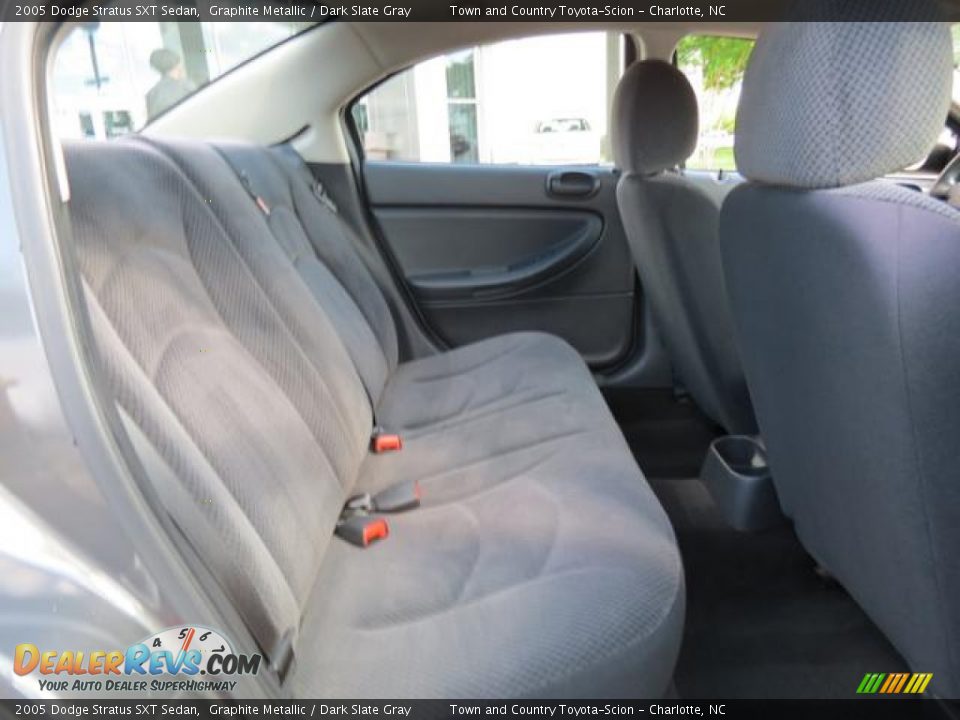 Rear Seat of 2005 Dodge Stratus SXT Sedan Photo #24