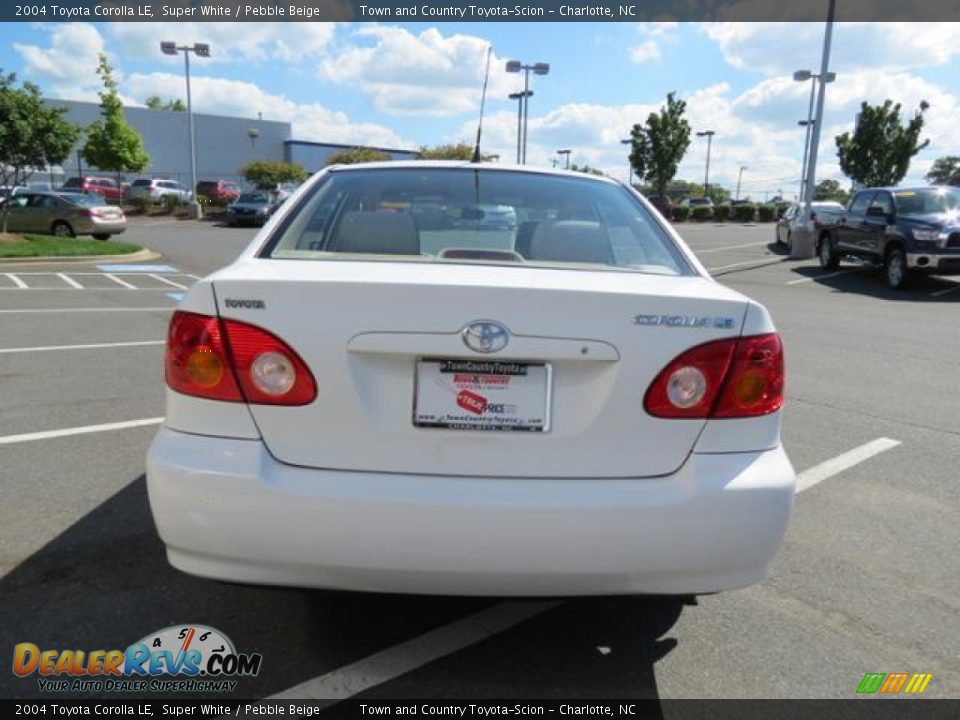 2004 Toyota Corolla LE Super White / Pebble Beige Photo #28