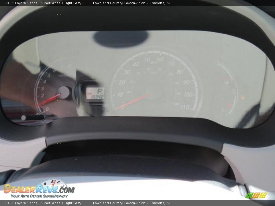 2012 Toyota Sienna Super White / Light Gray Photo #13