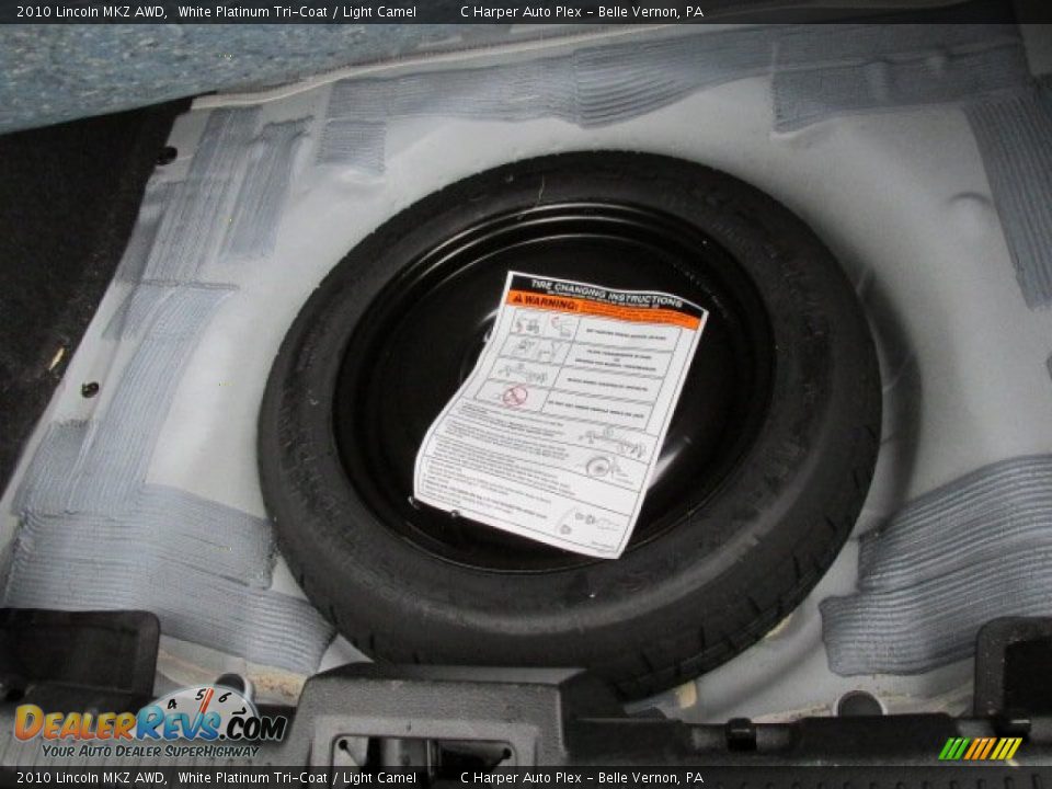Tool Kit of 2010 Lincoln MKZ AWD Photo #22