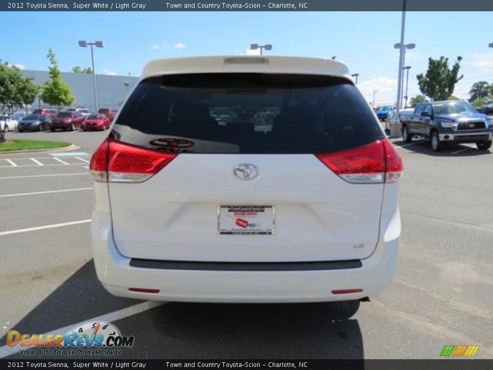 2012 Toyota Sienna Super White / Light Gray Photo #28